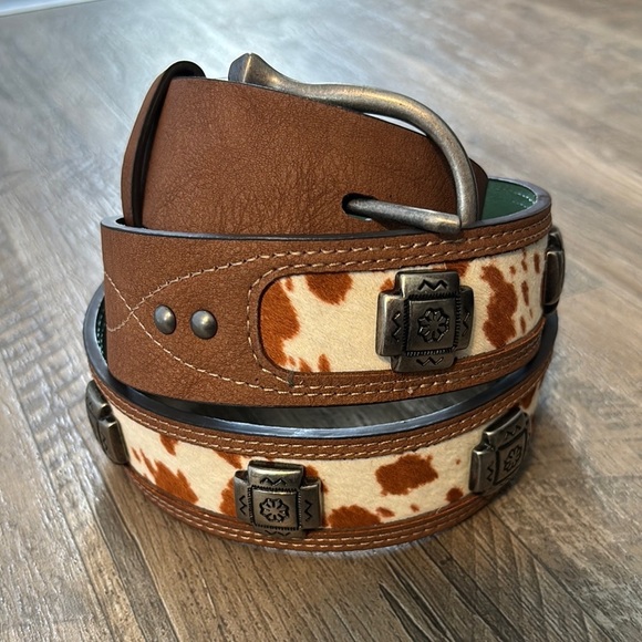 Catchfly Western Hair Hide, silver-tone cross Conchos,removable buckle - Picture 2 of 11